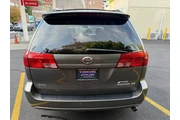 $5995 : 2005 Sienna CE thumbnail
