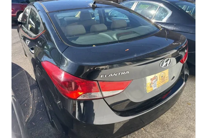 $8995 : 2013 Elantra Limited image 4