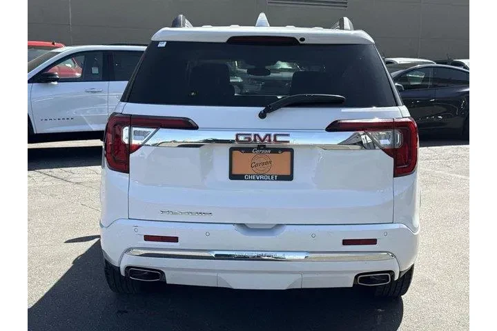 $31000 : GMC Acadia 2023 Denali 4dr S image 4