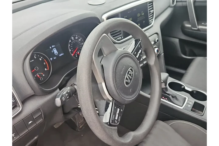 $17000 : Kia Sportage 2022 LX 4dr SUV image 2