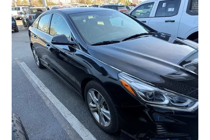 $16198 : Hyundai SONATA 2018 Limited image 5