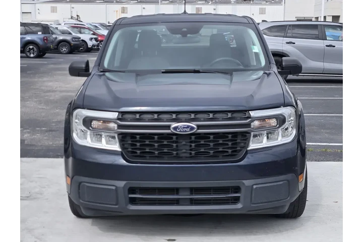 $24791 : Ford Maverick 2022 AWD XL 4d image 2