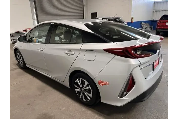 $17482 : Toyota Prius Prime 2017 Prem image 5