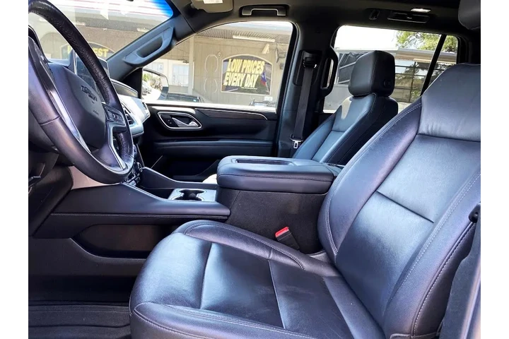 2021 Tahoe LT 2WD image 7