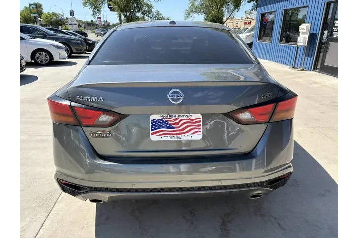 $14990 : 2020 Altima 2.5 SR image 8