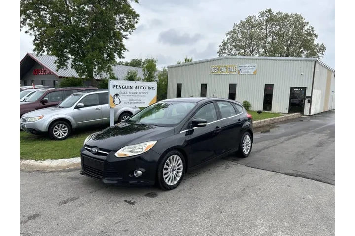 $4990 : 2012 Focus Titanium image 1