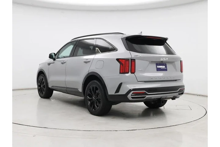 $31998 : Kia Sorento 2022 AWD SX 4dr image 2
