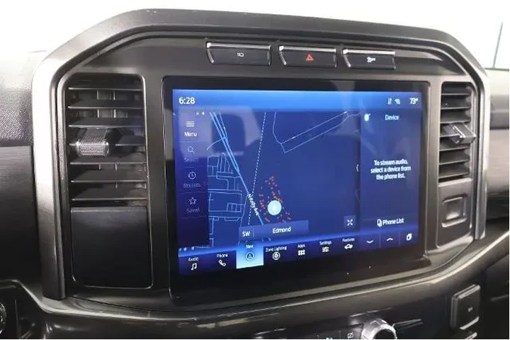 $38702 : Ford F-150 2023 4x4 XLT 4dr image 7