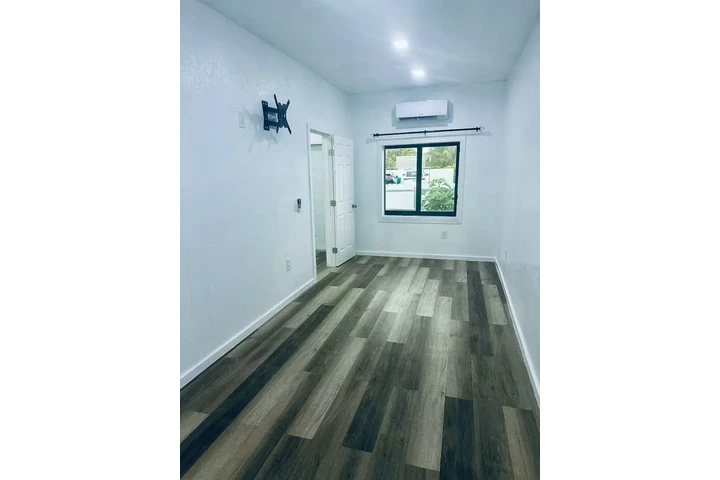 $1200 : Efficiency image 5