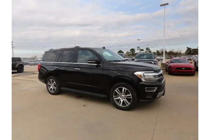 $38999 : Ford Expedition 2024 4x2 Lim image 7