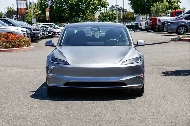 $33991 : Tesla Model 3 2024 4dr Sedan image 6