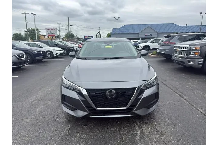 $17995 : Nissan Sentra 2023 SV 4dr Se image 3