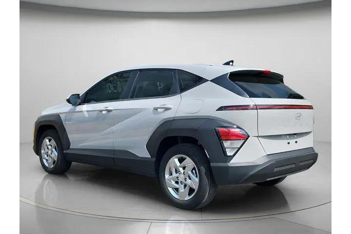 $20991 : Hyundai KONA 2024 SE 4dr Cro image 6