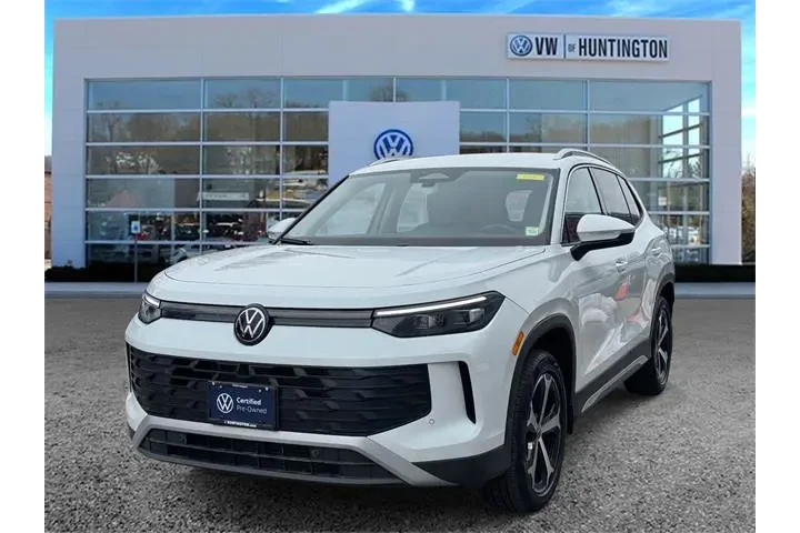 $31950 : Volkswagen Tiguan 2025 AWD S image 2