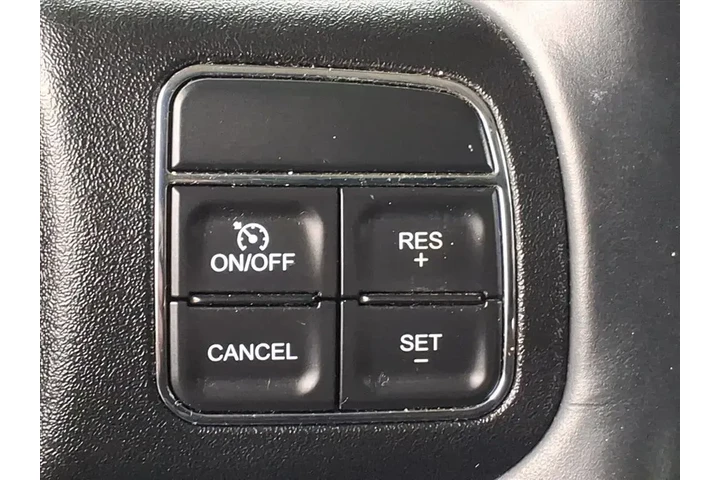 $16500 : Jeep Wrangler 2015 4x4 Sport image 9