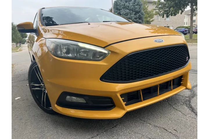 $1 : 2016 Focus ST image 3