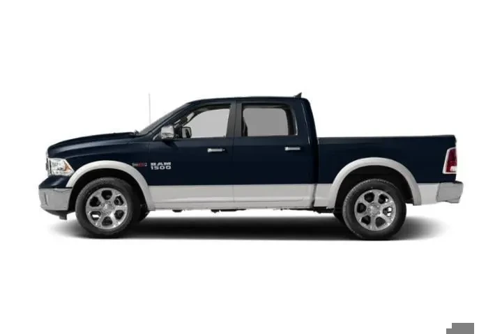 $26448 : Ram 1500 2018 4x2 Laramie 4d image 3