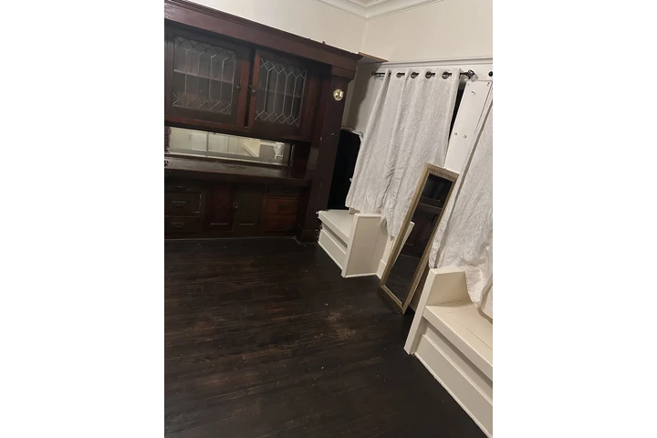 $950 : Cuarto en renta image 2