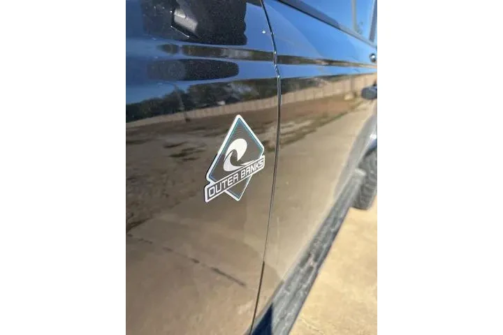 $39987 : Ford Bronco 2022 4x4 Outer B image 8