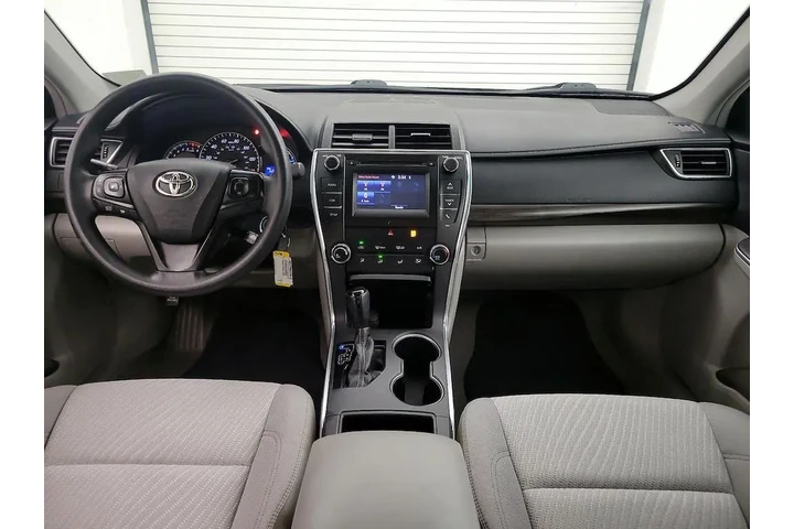 $17998 : Toyota Camry 2015 LE 4dr Sed image 9