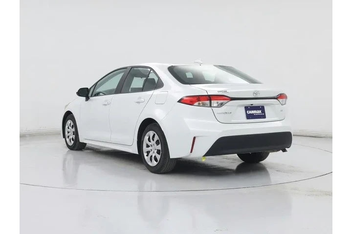 $19998 : Toyota Corolla 2024 LE 4dr S image 2