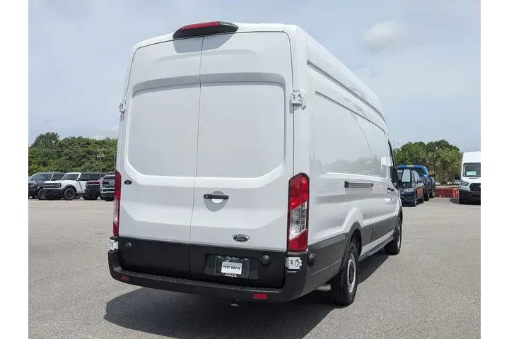 $39992 : Ford Transit 2024 250 3dr LW image 9