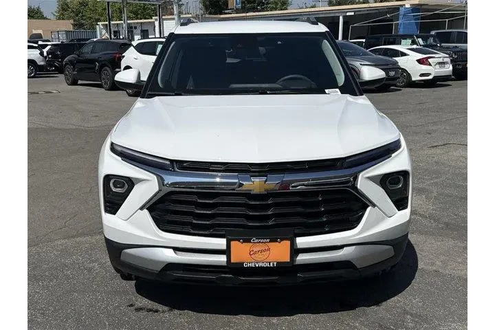 $20300 : Chevrolet Trailblazer 2025 L image 8