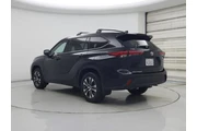 $36998 : Toyota Highlander 2021 AWD X thumbnail