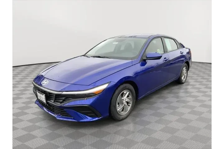 $21488 : Hyundai ELANTRA 2025 SE 4dr image 1