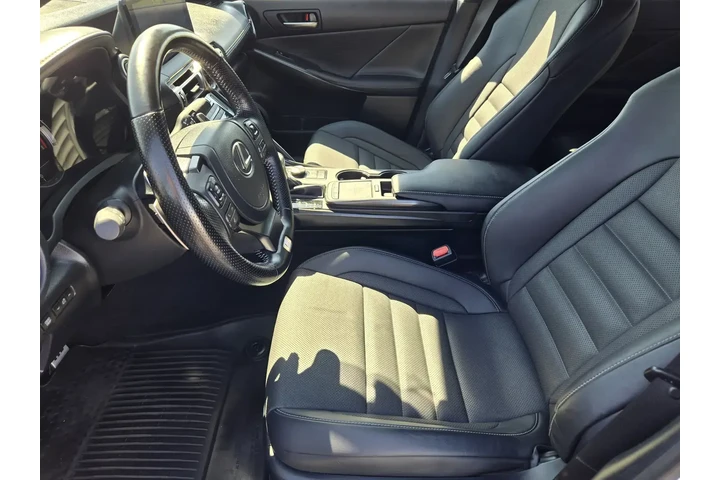 $34692 : Lexus IS 350 2021 F SPORT 4d image 9