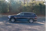 $25595 : Genesis GV80 2024 AWD 2.5T 4 thumbnail
