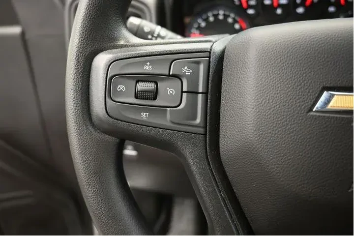$30991 : Chevrolet Silverado 1500 202 image 3