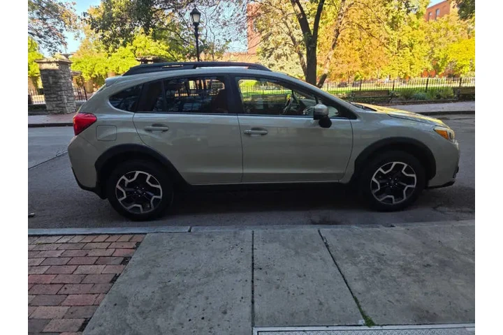 $13995 : 2017 Crosstrek 2.0i Limited image 8