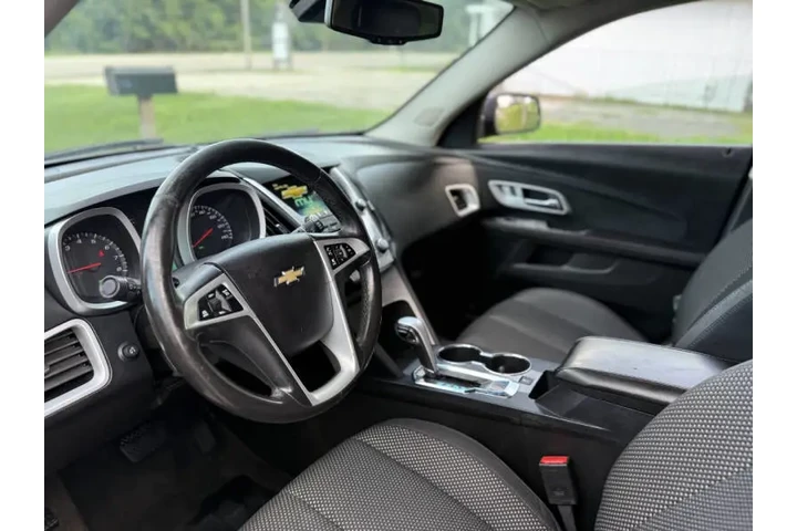 $4400 : 2013 Equinox LT image 9