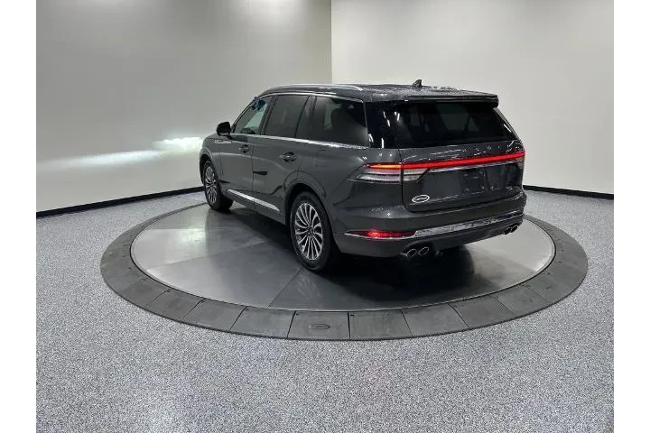 $32816 : Lincoln Aviator 2020 AWD Res image 8