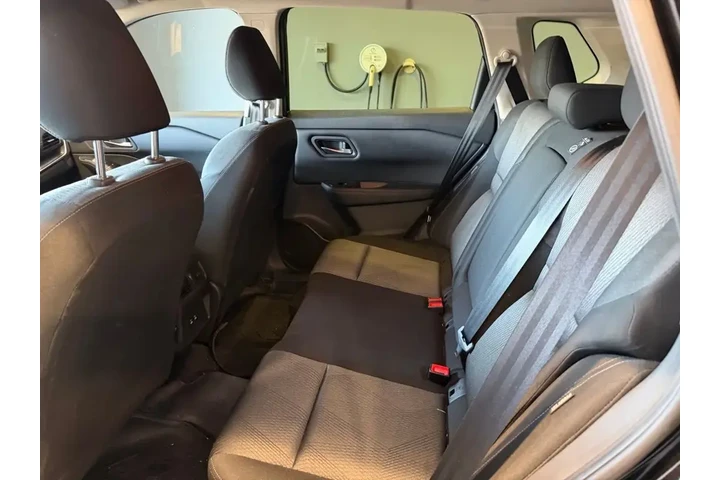 $25984 : Nissan Rogue 2024 SV 4dr Cro image 9