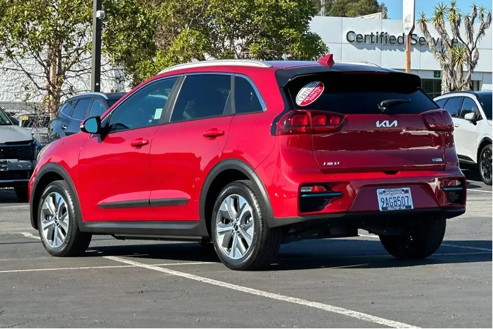 $24991 : Kia Niro EV 2022 S 4dr Cross image 6