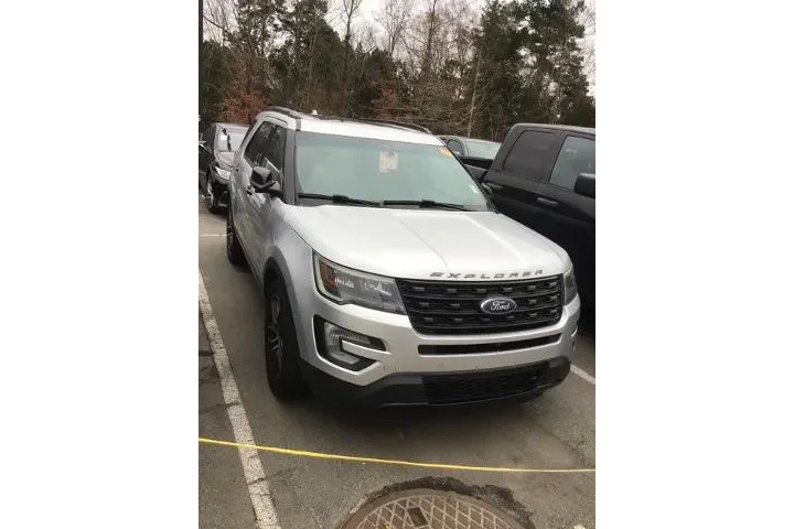 $16995 : Ford Explorer 2017 AWD Sport image 6