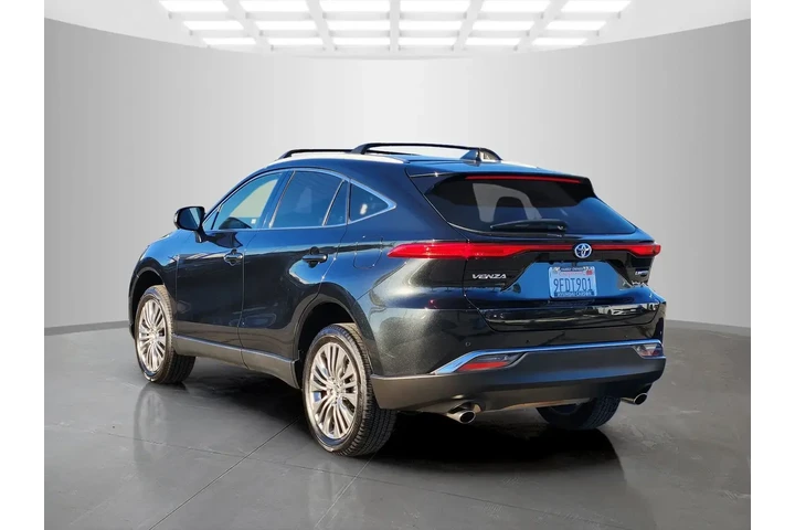 $34628 : Toyota Venza 2023 AWD Nights image 5