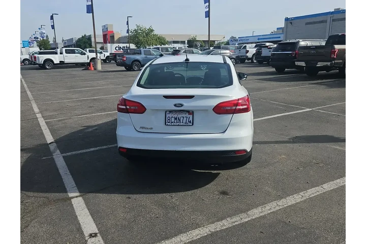 $9000 : Ford Focus 2018 S 4dr Sedan image 7