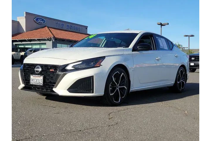 $21743 : Nissan Altima 2024 2.5 SR 4d image 5