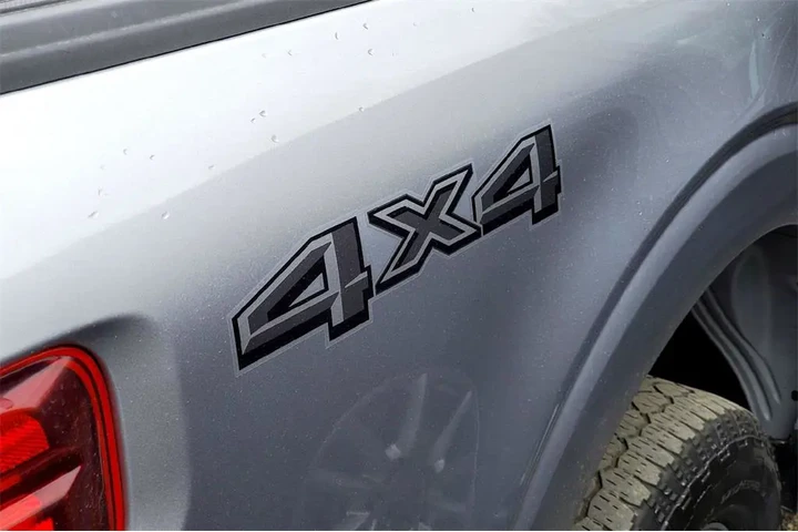 $39988 : Ford F-150 2024 4x4 XLT 4dr image 7