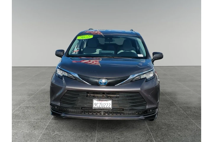 $36882 : Toyota Sienna 2022 LE 8-Pass image 8