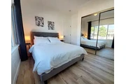 $2200 : Charming & Private 3-Bedroom thumbnail