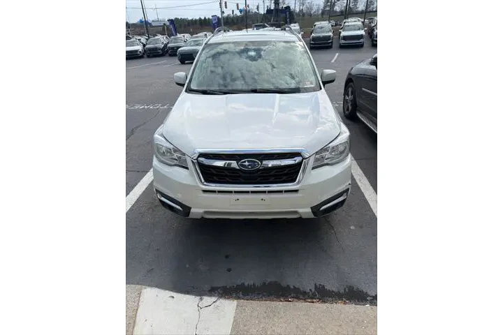 $21501 : Subaru Forester 2018 AWD 2.5 image 1
