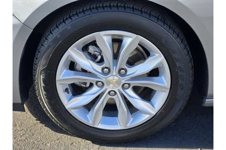 $19991 : Chevrolet Malibu 2024 LT 4dr image 9