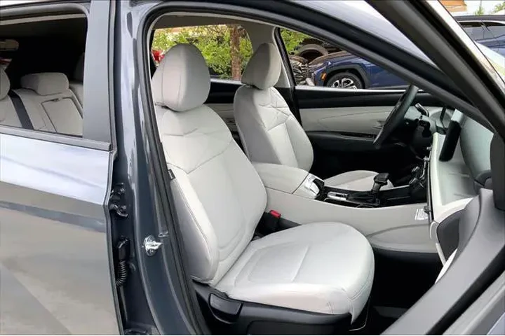 $28777 : Hyundai TUCSON 2026 SE 4dr S image 9