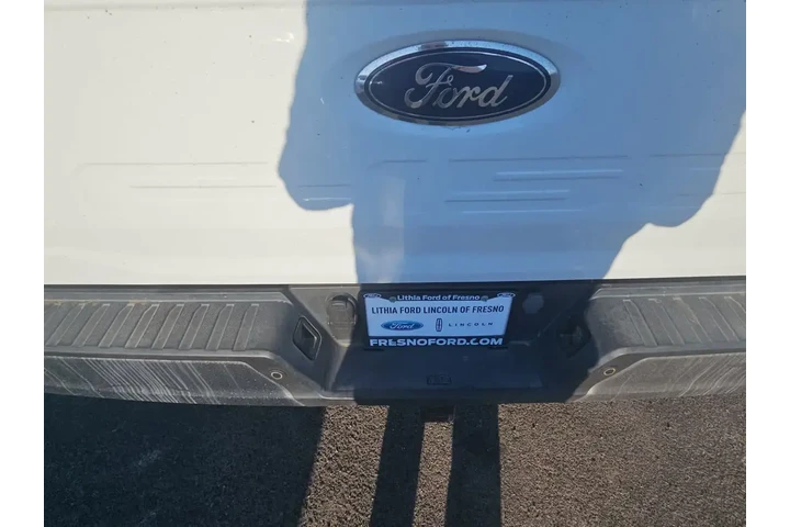 $37500 : Ford F-150 2023 4x4 Lariat 4 image 7