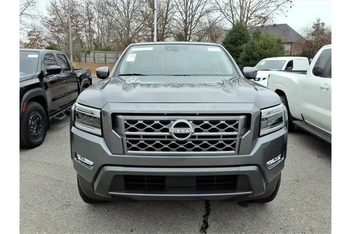 $33985 : Nissan Frontier 2024 4x2 SL image 2