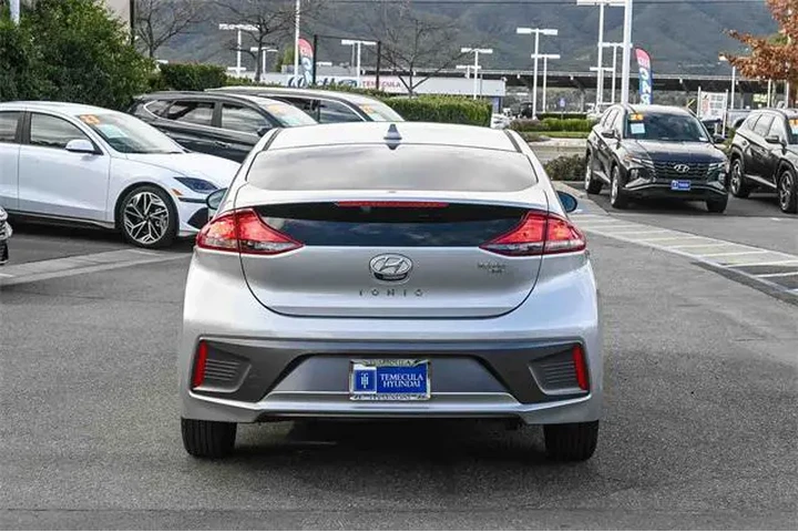 $16000 : Hyundai IONIQ Hybrid 2022 Bl image 6